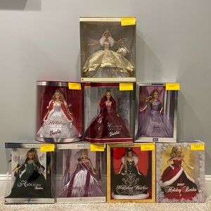 2000’s Holiday Barbie Collection Set